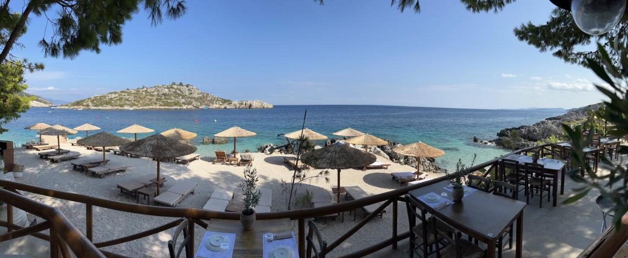 Luxurious Villa At A Unique Spot Agios Nikolaos  Exterior photo
