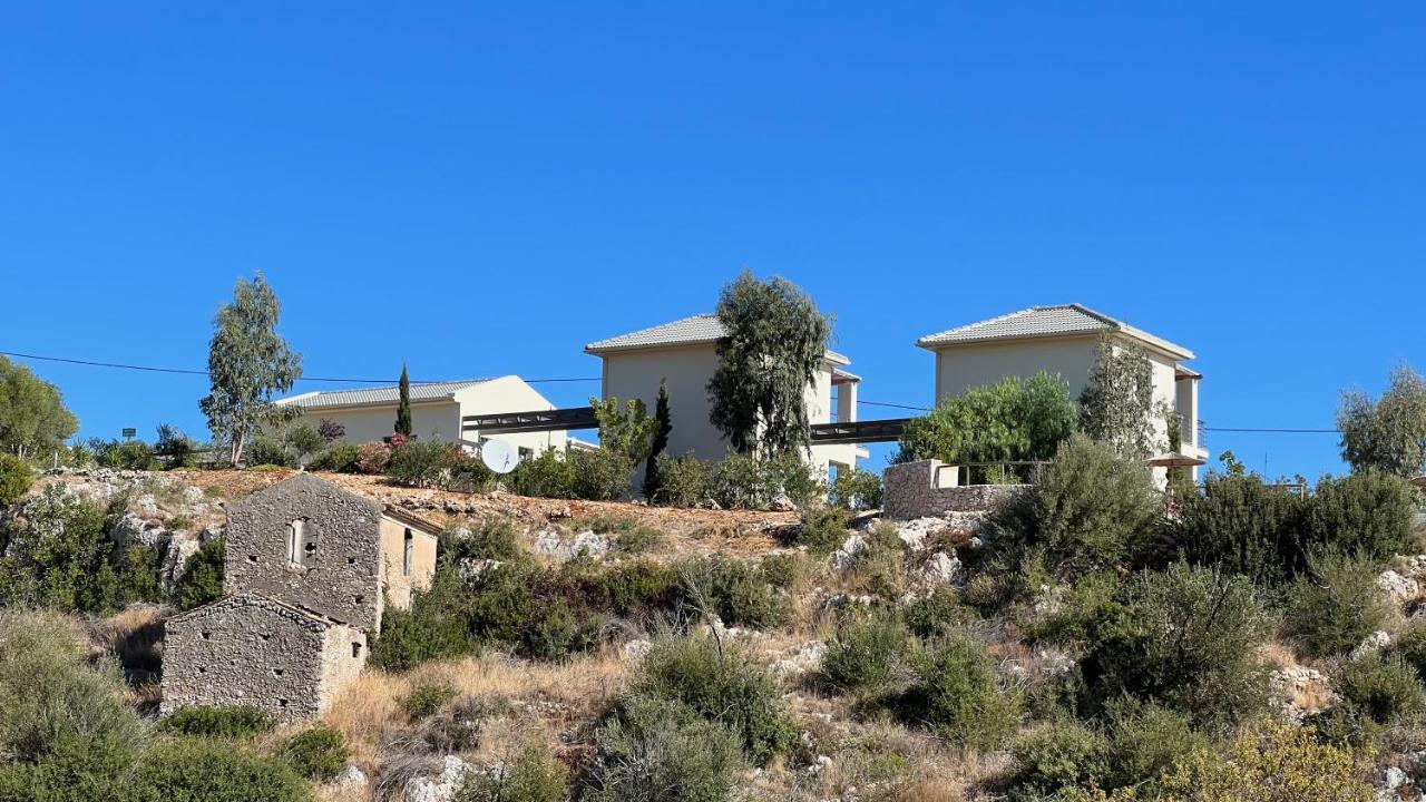 Luxurious Villa At A Unique Spot Agios Nikolaos  Exterior photo